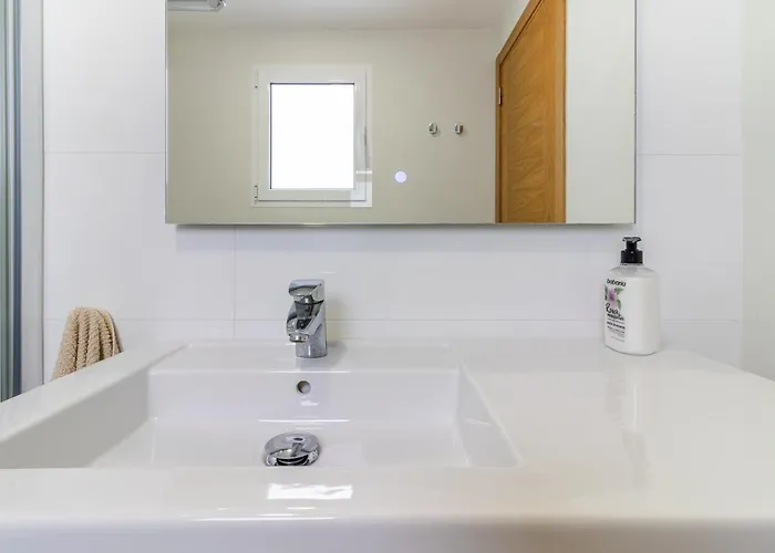 Flatguest Obelisco *