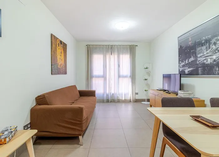 Flatguest Obelisco *